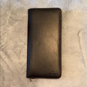 Zip up wallet/organizer